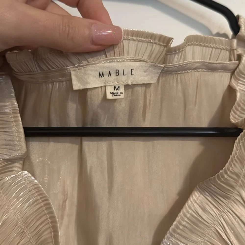 Elegant Cream Champagne Ruffle Blouse - Picture 5 of 9